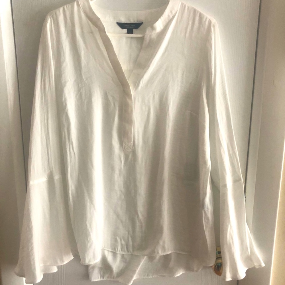 Simply Vera want white blouse